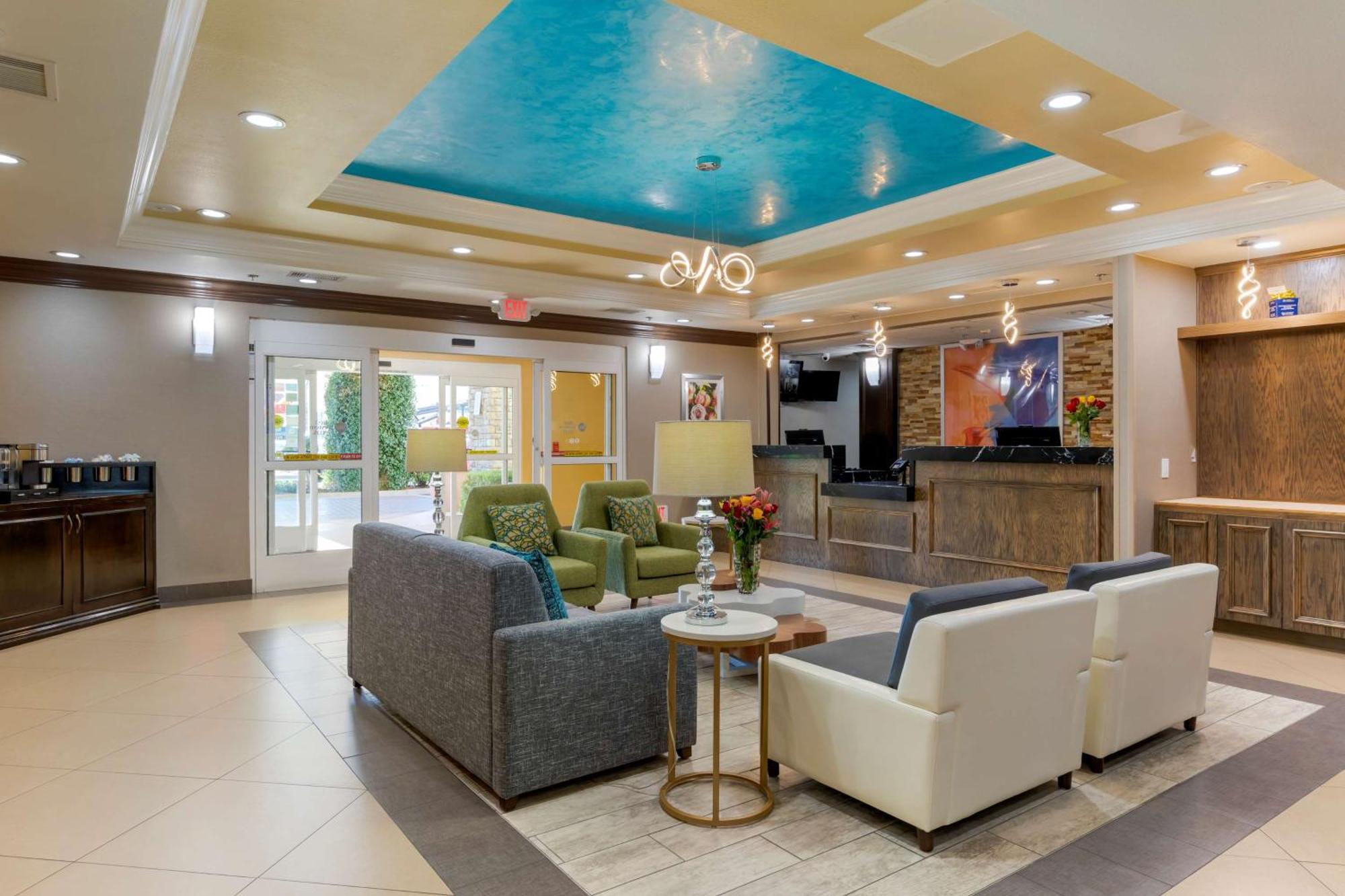Best Western Plus Wasco Inn&Suites Esterno foto