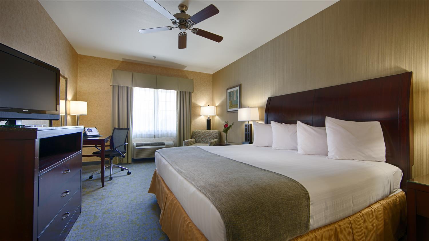 Best Western Plus Wasco Inn&Suites Esterno foto